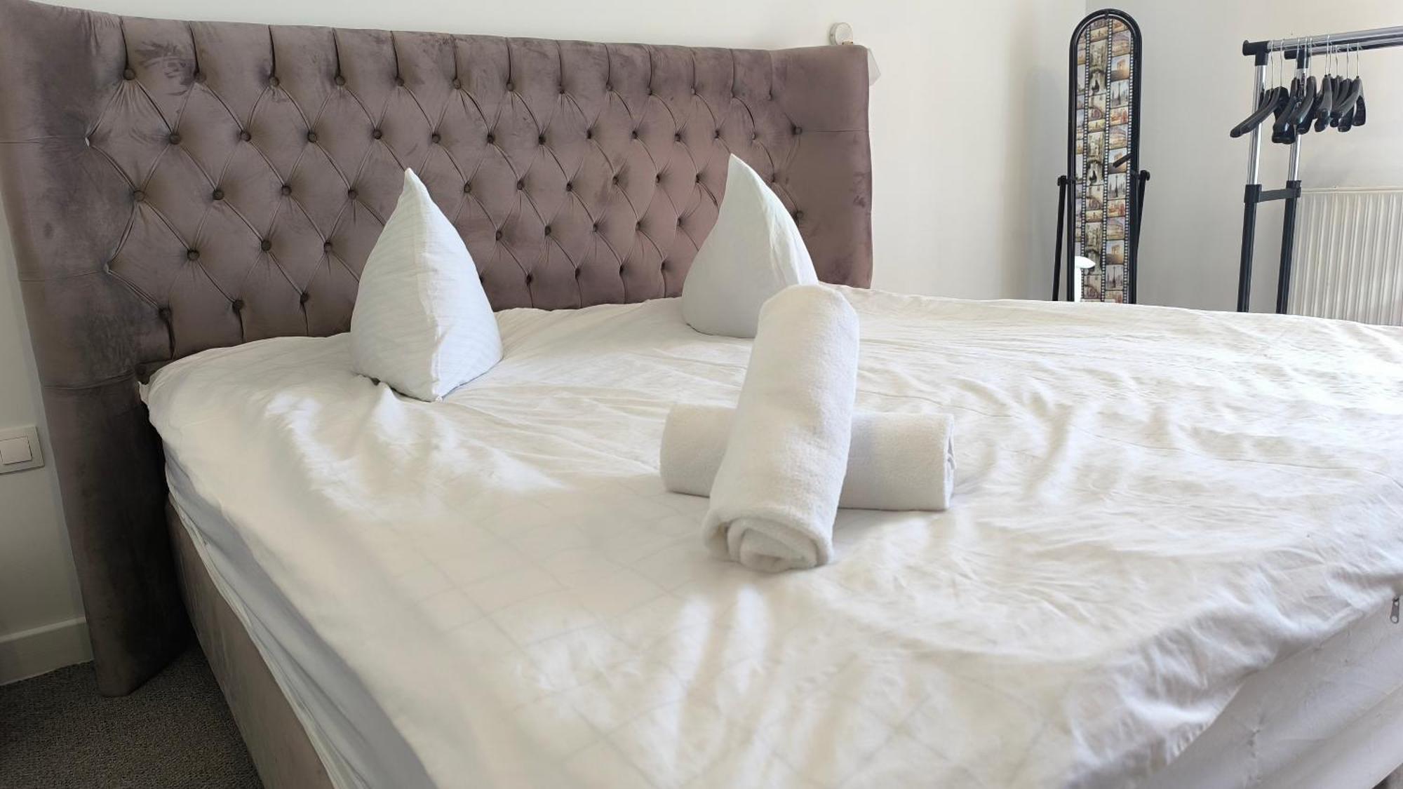 Комната С Двухместной Кроватью В Квартире С Общим Душем И Кухней, Double Room In A Guest Apartment, Camera La Cheie In Apartament Cu Dus Si Bucatarie Comuna Chisináu Exterior foto